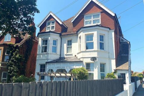 19 Buckhurst Rd - front.jpg