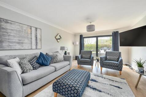 CONIFERS &amp; ROSE COTTAGE - BN245NX (52).jpg