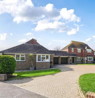 CONIFERS &amp; ROSE COTTAGE - BN245NX (11).jpeg