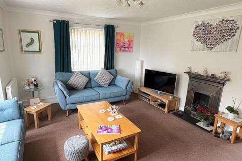 27 de la Warr Road - Lounge2.jpg