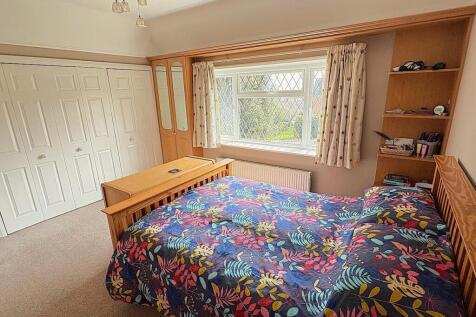 27 de la Warr Road - Bedroom2.jpg