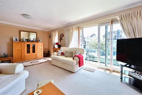 3 COOKHAM DENE - BUCKHURST ROAD - TN401RU - PHOTOS