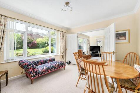 27 Saltdean Way TN39 (5).jpg