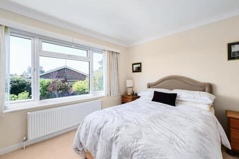27 Saltdean Way TN39 (16).jpg