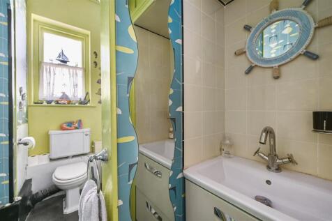 18-carlton-court-tn40-photos (9).jpg