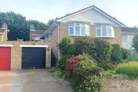 21 Lychgate Close - Front.jpg