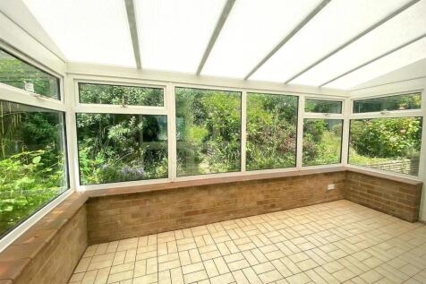 1 Monterey Gardens - Sun room.jpg