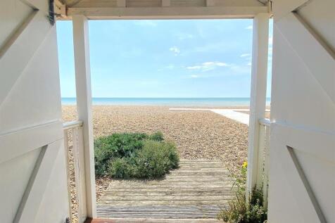 Beach Hut 66 - View3.jpg