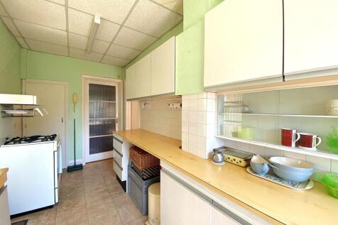 2 West Down Road - Kitchen2.jpg