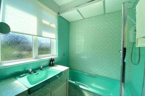 2 West Down Road - Bathroom.jpg