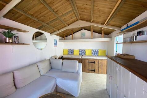 Beach Hut 4 Glyne Gap - Interior.jpg