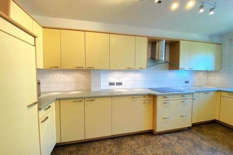 19 Grenada - Kitchen1.jpg