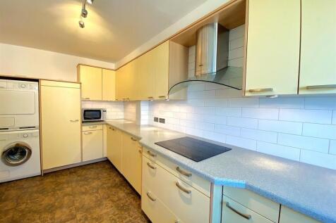 19 Grenada - Kitchen2.jpg