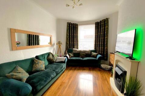 21 North Rd - Lounge1.jpg