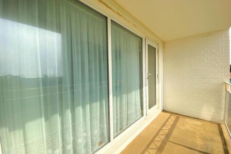 5 Grenada - Balcony.jpg