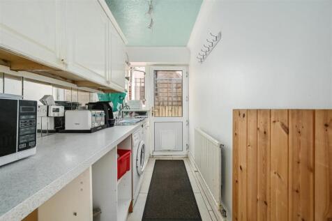 5 HARTFIELD ROAD (16).jpg