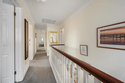 5 HARTFIELD ROAD (12).jpg