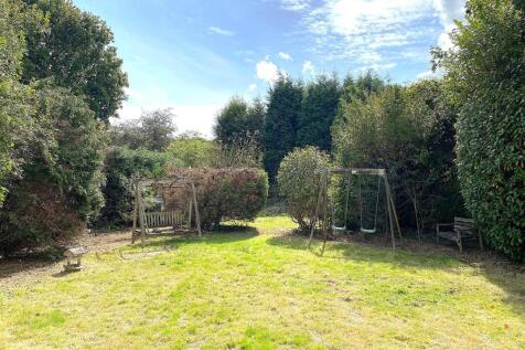 23 Barnhorn Rd - Garden.jpg