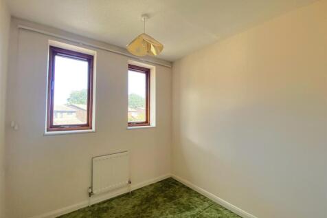 15 Portfield Close - Bed4.jpg
