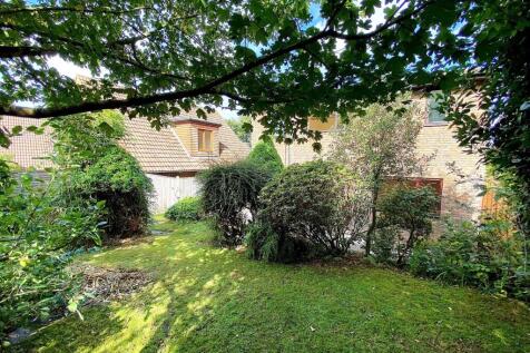 15 Portfield Close - Garden2.jpg