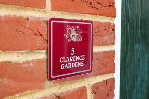 5 CLARENCE GARDENS - TN402FJ - PHOTOS (6).jpg