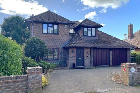 1 Grazebrook Close - Front1.jpg