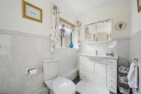 11 HARTFIELD ROAD (21).jpg
