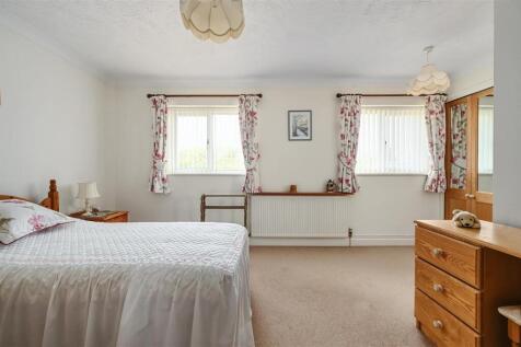 11 HARTFIELD ROAD (25).jpg