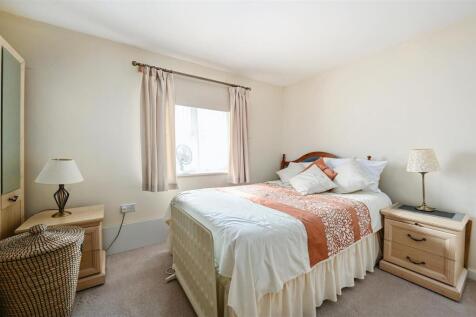 2 NORTHCLIFFE - TN401RA - PHOTOS (1).jpg