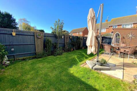 56C Haslam Crescent - Garden2.jpg