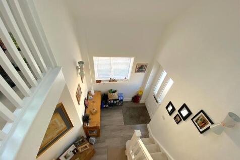 56C Haslam Crescent - Stairwell.jpg