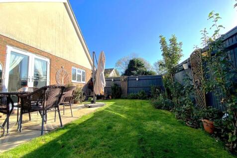 56C Haslam Crescent - Garden3.jpg