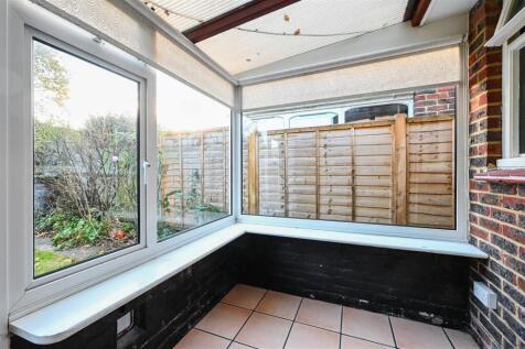 74 Pebsham lane tn40 (16).jpg