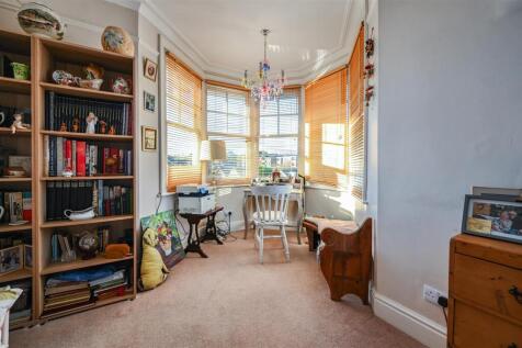 43A SUTHERLAND AVENUE - TN93QL (15).jpg