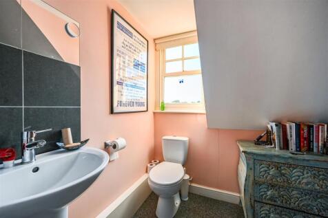 43A SUTHERLAND AVENUE - TN93QL (9).jpg