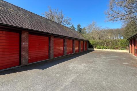 Garage.jpg
