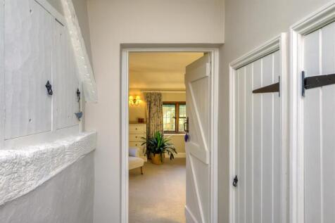 Cromwell Cottage - Internal (44 of 54).jpg