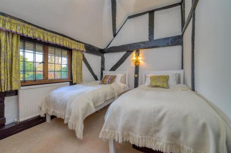 Cromwell Cottage - Internal (52 of 54).jpg
