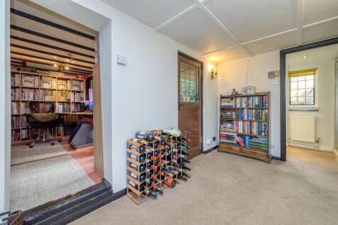 Cromwell Cottage - Internal (33 of 54).jpg