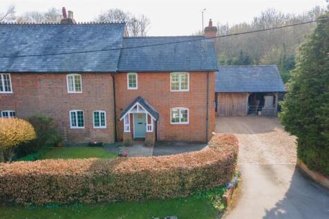 Corner Cottage - Drone (5 of 7).jpg