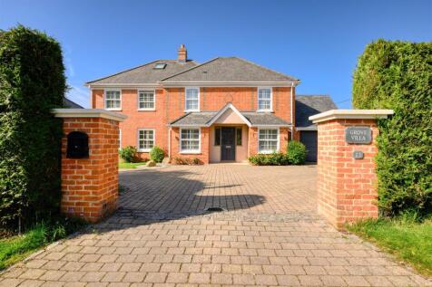 23 Woodlands Road - External (4 of 25).jpg