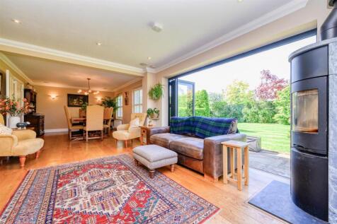 23 Woodlands Road - Internal (42 of 50).jpg