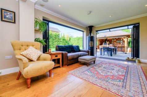 23 Woodlands Road - Internal (44 of 50).jpg