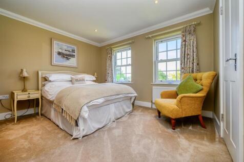 23 Woodlands Road - Internal (12 of 50).jpg