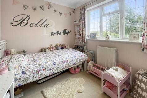 Bed4.jpg
