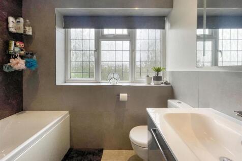 Bath.jpg