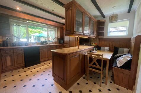 Kitchen.jpg