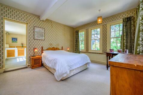 22 Sedgewell Road - Internal (38 of 49).jpg
