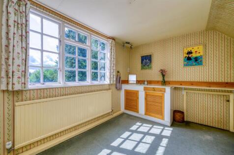 22 Sedgewell Road - Internal (43 of 49).jpg