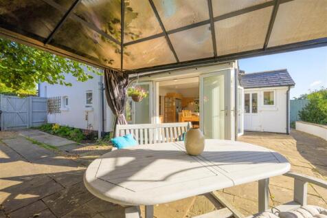 Beech House - External (3 of 13).jpg